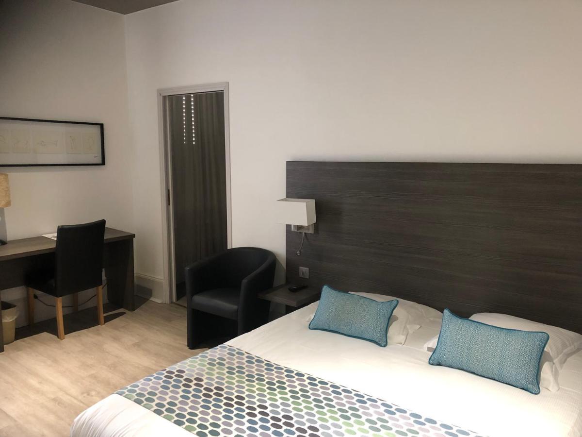 Bourbon-lʼArchambault Hotel Montespan المظهر الخارجي الصورة