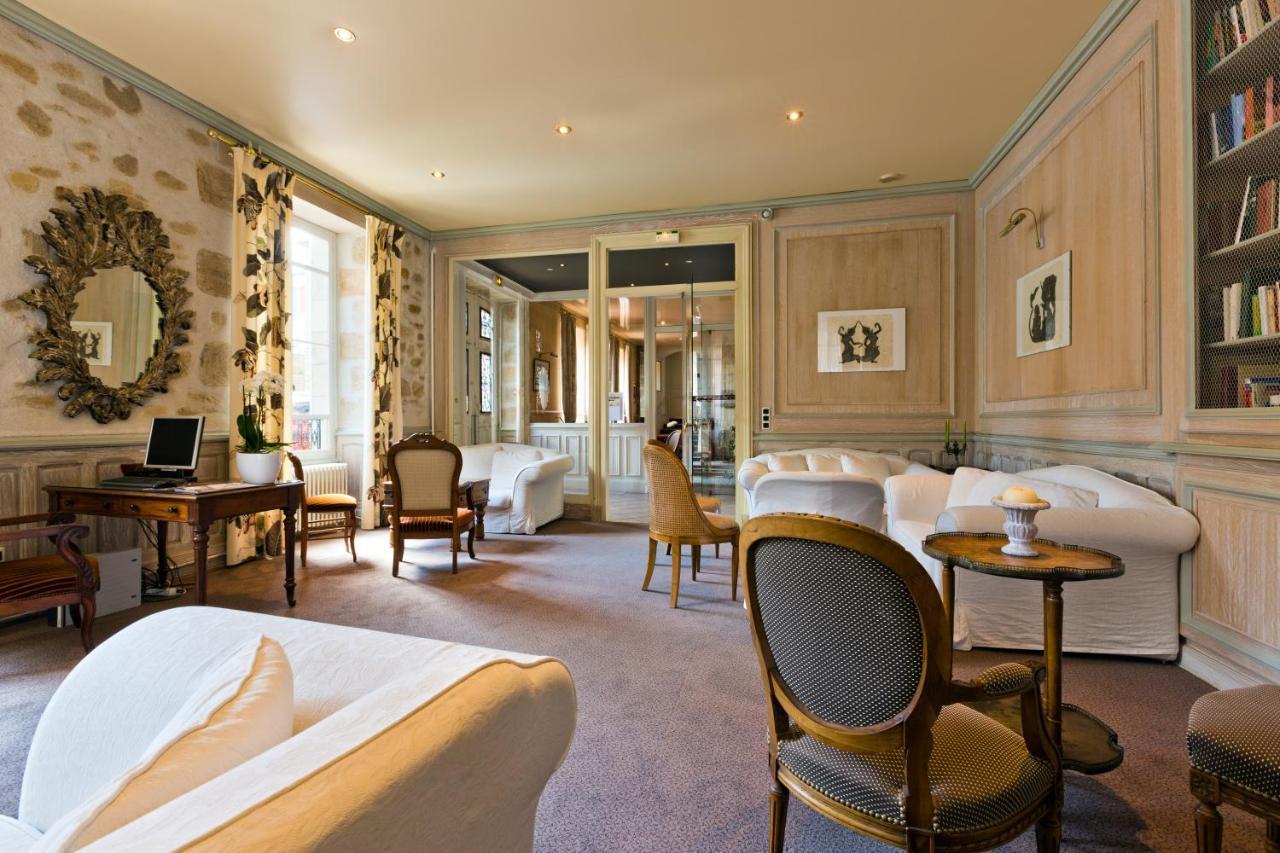 Bourbon-lʼArchambault Hotel Montespan المظهر الخارجي الصورة